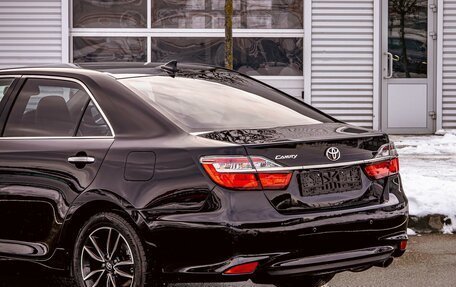 Toyota Camry, 2018 год, 1 955 000 рублей, 10 фотография