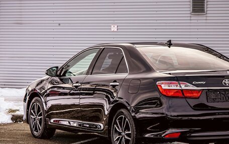 Toyota Camry, 2018 год, 1 955 000 рублей, 9 фотография