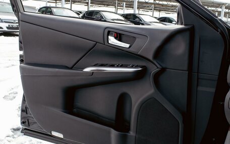 Toyota Camry, 2018 год, 1 955 000 рублей, 12 фотография