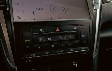 Toyota Camry, 2018 год, 1 955 000 рублей, 15 фотография