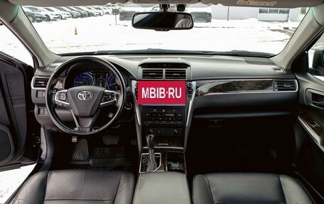 Toyota Camry, 2018 год, 1 955 000 рублей, 16 фотография