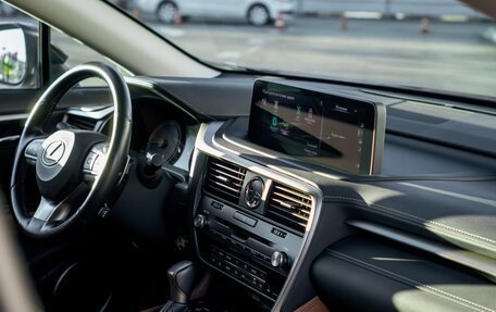 Lexus RX IV рестайлинг, 2021 год, 6 100 000 рублей, 35 фотография