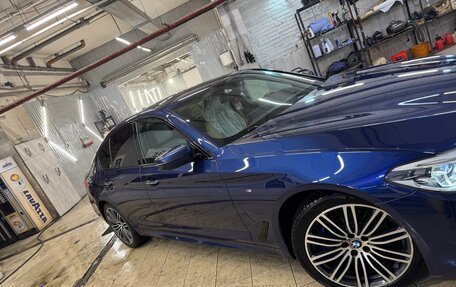 BMW 5 серия, 2018 год, 3 300 000 рублей, 2 фотография