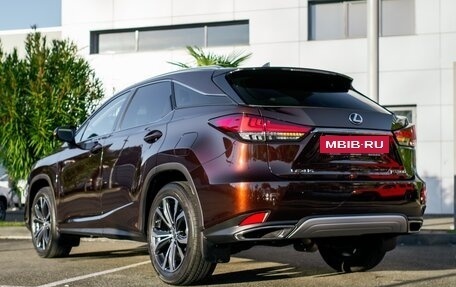 Lexus RX IV рестайлинг, 2021 год, 6 100 000 рублей, 37 фотография