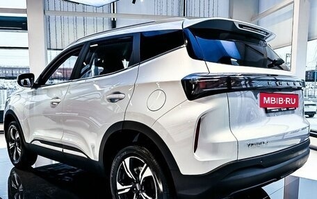 Chery Tiggo 4 I рестайлинг, 2025 год, 2 039 000 рублей, 9 фотография