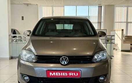 Volkswagen Golf Plus II, 2010 год, 680 000 рублей, 2 фотография