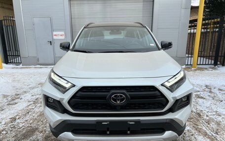 Toyota RAV4, 2025 год, 4 080 000 рублей, 2 фотография