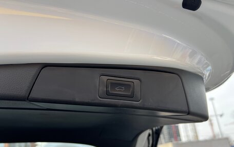 Toyota RAV4, 2025 год, 4 080 000 рублей, 14 фотография