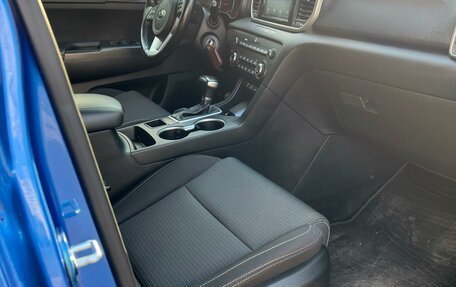 KIA Sportage IV рестайлинг, 2019 год, 2 150 000 рублей, 10 фотография