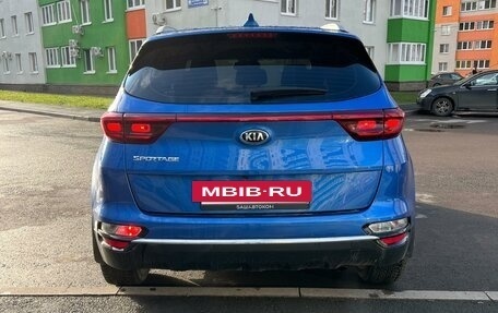 KIA Sportage IV рестайлинг, 2019 год, 2 150 000 рублей, 3 фотография