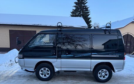 Mitsubishi Delica III, 1997 год, 649 000 рублей, 2 фотография