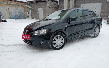 Volkswagen Polo VI (EU Market), 2010 год, 617 000 рублей, 2 фотография