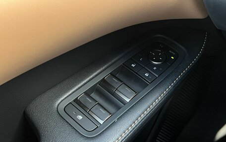 Lexus RX IV рестайлинг, 2025 год, 9 390 000 рублей, 28 фотография