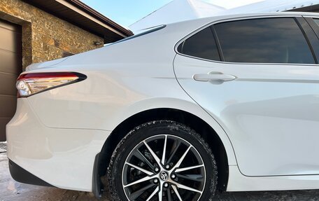 Toyota Camry, 2021 год, 3 530 000 рублей, 3 фотография