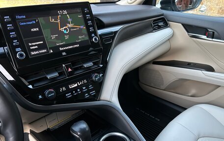 Toyota Camry, 2021 год, 3 530 000 рублей, 16 фотография