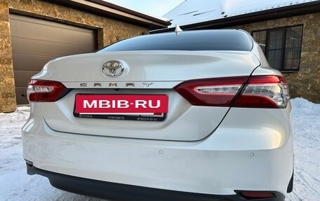 Toyota Camry, 2021 год, 3 530 000 рублей, 14 фотография