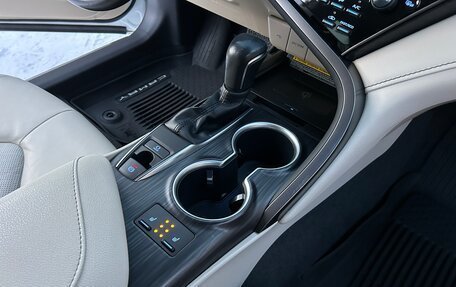 Toyota Camry, 2021 год, 3 530 000 рублей, 23 фотография