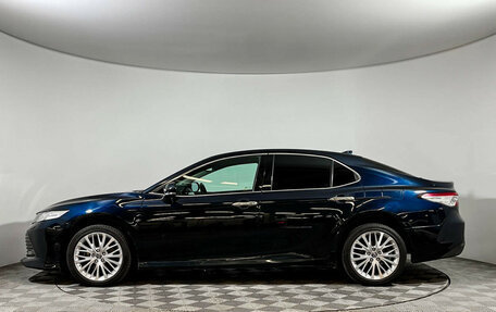 Toyota Camry, 2019 год, 3 150 000 рублей, 8 фотография