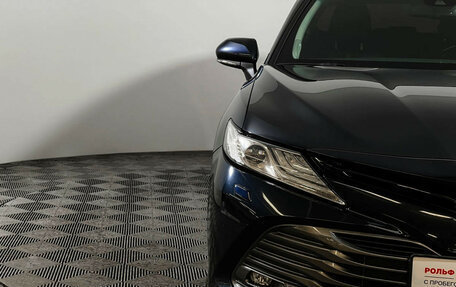 Toyota Camry, 2019 год, 3 150 000 рублей, 16 фотография