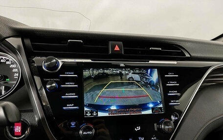 Toyota Camry, 2019 год, 3 150 000 рублей, 15 фотография