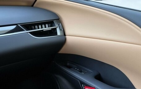 Lexus RX IV рестайлинг, 2025 год, 9 990 000 рублей, 28 фотография