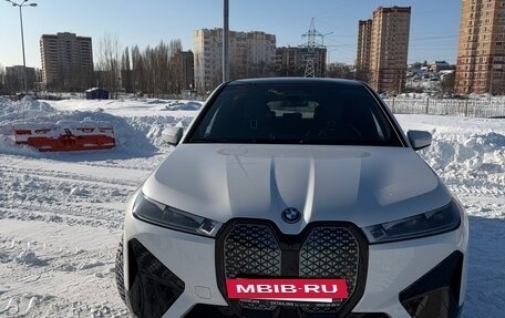 BMW iX, 2023 год, 8 000 000 рублей, 8 фотография