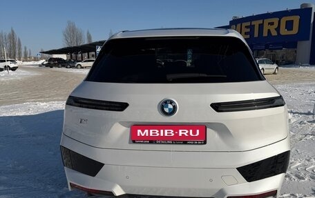 BMW iX, 2023 год, 8 000 000 рублей, 3 фотография