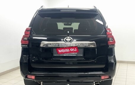 Toyota Land Cruiser Prado 150 рестайлинг 2, 2019 год, 5 520 000 рублей, 5 фотография