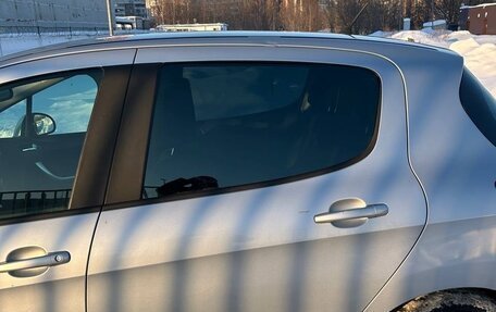 Peugeot 308 II, 2013 год, 800 000 рублей, 4 фотография