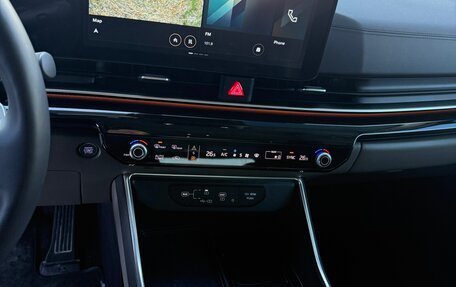 KIA Carnival, 2023 год, 6 500 000 рублей, 15 фотография