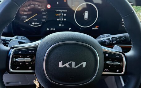 KIA Carnival, 2023 год, 6 500 000 рублей, 13 фотография