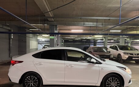 Hyundai Solaris II рестайлинг, 2018 год, 1 320 000 рублей, 4 фотография