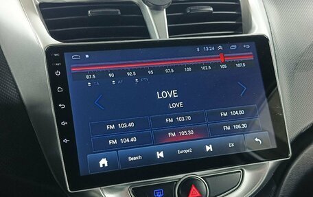 Hyundai Solaris II рестайлинг, 2012 год, 599 000 рублей, 16 фотография