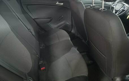 Hyundai Solaris II рестайлинг, 2012 год, 599 000 рублей, 20 фотография