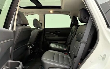 Nissan Pathfinder, 2025 год, 4 700 000 рублей, 19 фотография