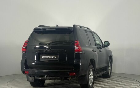 Toyota Land Cruiser Prado 150 рестайлинг 2, 2018 год, 4 450 000 рублей, 7 фотография