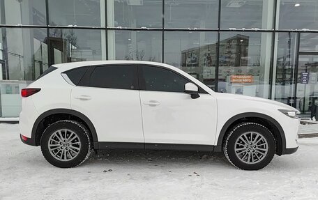 Mazda CX-5 II, 2017 год, 2 392 000 рублей, 5 фотография