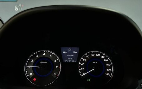 Hyundai Solaris II рестайлинг, 2011 год, 762 000 рублей, 12 фотография