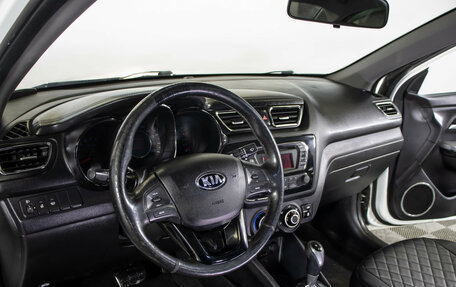 KIA Rio III рестайлинг, 2013 год, 555 000 рублей, 15 фотография