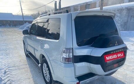 Mitsubishi Pajero IV, 2020 год, 4 980 000 рублей, 3 фотография