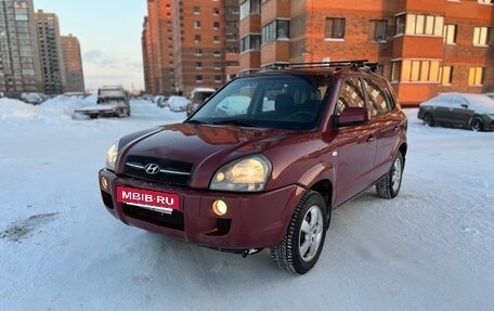 Hyundai Tucson III, 2006 год, 784 000 рублей, 2 фотография