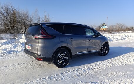 Renault Espace V рестайлинг, 2016 год, 1 499 000 рублей, 6 фотография