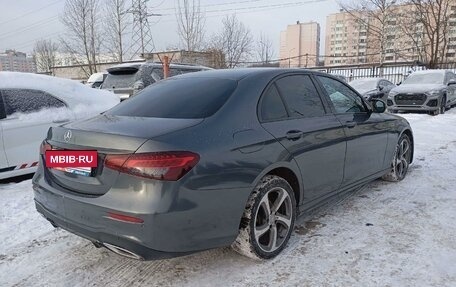 Mercedes-Benz E-Класс, 2021 год, 4 510 000 рублей, 3 фотография