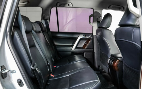 Toyota Land Cruiser Prado 150 рестайлинг 2, 2014 год, 2 989 000 рублей, 31 фотография