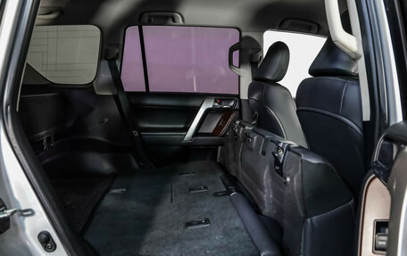 Toyota Land Cruiser Prado 150 рестайлинг 2, 2014 год, 2 989 000 рублей, 27 фотография