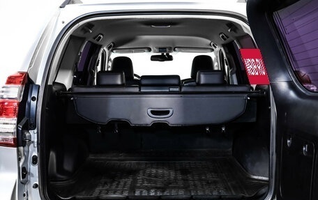 Toyota Land Cruiser Prado 150 рестайлинг 2, 2014 год, 2 989 000 рублей, 34 фотография