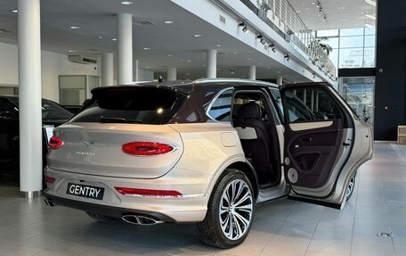 Bentley Bentayga I, 2025 год, 39 900 000 рублей, 6 фотография