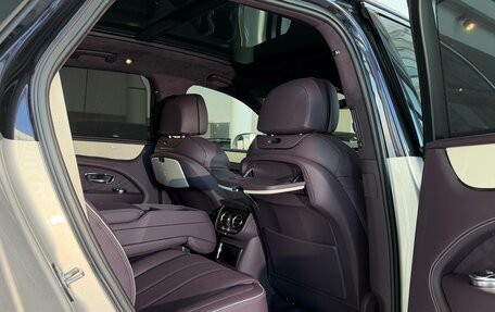 Bentley Bentayga I, 2025 год, 39 900 000 рублей, 14 фотография