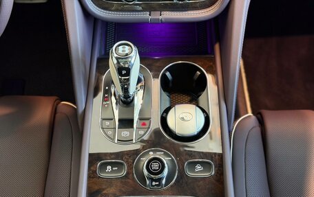 Bentley Bentayga I, 2025 год, 39 900 000 рублей, 15 фотография