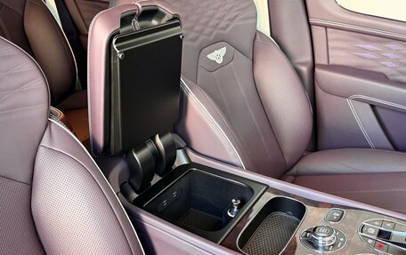 Bentley Bentayga I, 2025 год, 39 900 000 рублей, 17 фотография